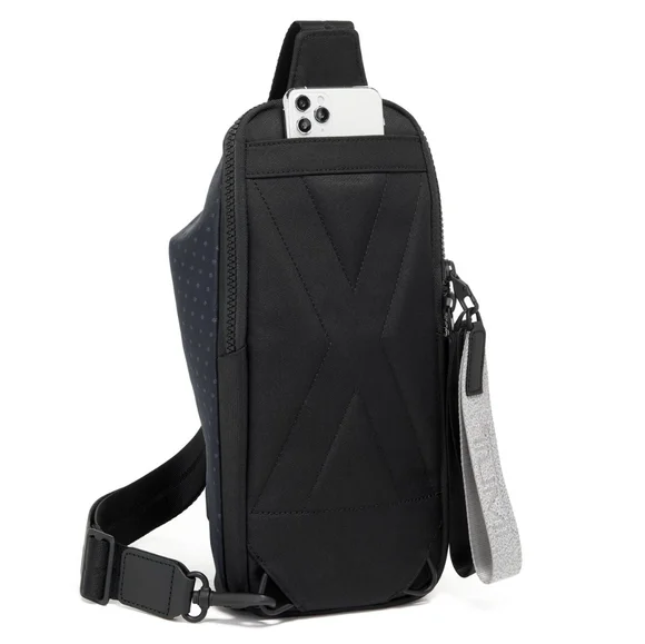 NWT Tumi Tahoe Bozman Sling Bag in Ink Luggage & Travel Bags